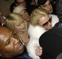 Britney - Paris di Beverly Hills