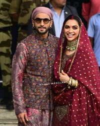 Candid Bollywood of The Week, Kareena Kapoor Stunning - AbRam Khan Ganteng Abis