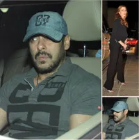 Candid Bollywood of The Week, Kareena Pucat - Salman Kencan
