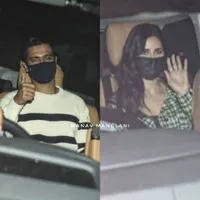 Candid Bollywood of The Week, Senyum Shahrukh Khan - Taimur Punya 'Kembaran'!