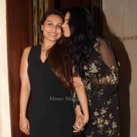 #CandidofTheWeekBollywood, Kareena dan Rani Mukherjee Mendominasi