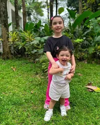 Cantik Bak Boneka, Ini 8 Potret Menggemaskan Raqeema Anak Nabila Syakieb dan Baby Guzel Anak Margin Wieheerm