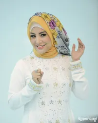 Cantik Berhijab, Cici Faramida Berbagi Kisah Bahagia Hidupnya