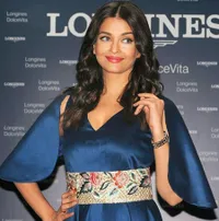 Cantik Elegan, Tapi Foto Aishwarya Kali Ini Habis Dibully Media