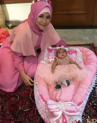 Cantik Imut Baby Saliha, Putri Intan Nuraini Yang Menggemaskan!