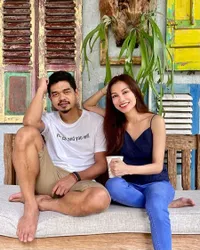 Cantik Jarang Tersorot, 8 Potret Tribuana Tungga Dewi Istri Bambang Pamungkas yang Sudah 20 Tahun Bersama