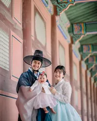 Cantik Mirip Mamanya, 8 Potret Baby Bible Anak Felicya Angelista - Senang Pamer Senyum dan Lesung Pipi Bikin Gemas