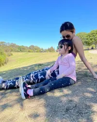 Cantik Mirip Sang Mama, Potret Bridgia Anak Acha Septriasa Yang Beranjak Besar - Paras Manis Curi Perhatian