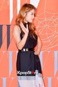 Cantiknya Soyu Sistar Hadiri Event Amal Peduli Kanker di Korea