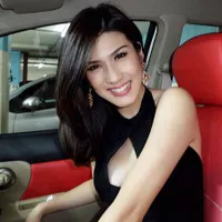 Cantiknya Stevianne Istri Samuel Rizal, Hot Mom Dengan Satu Anak