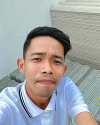 Cerita Dede Sunandar Nyaman jadi Pelayan Restoran, Bangkrut Seletah Gagal Nyaleg?