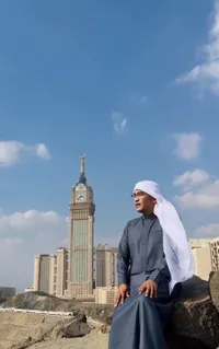 Cerita Ruben Onsu Ziarah ke Puncak Gunung Uhud