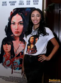 Cerita Whulandary Herman Jadi PSK, Kesulitan Adegan Ranjang?