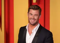 8 Potret Chris Hemsworth Ungkap Miliki Risiko Alzheimer - Tepis Rumor Pensiun