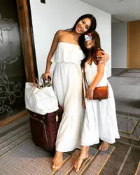 Cinta Abadi, Ini Momen Hangat Kebersamaan Anggun dan Buah Hatinya