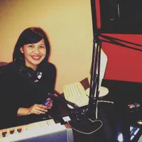 Cinta Pertama Dan Pacar Satu-Satunya, Ini 10 Potret Fifi Karamoy Istri Vincent Rompies yang Jarang Sekali Tersorot