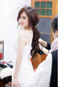 Cantiknya Jang Nara Dalam Balutan Busana Pengantin