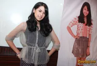 Cantiknya Maudy Ayunda Saat Preskon Farewell Party Maudears