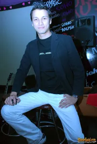 Christian Sugiono di Prescreening film RASA