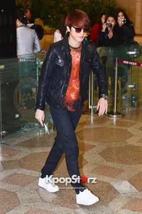 CN Blue Menuju China Untuk YINYUE V-Chart Awards