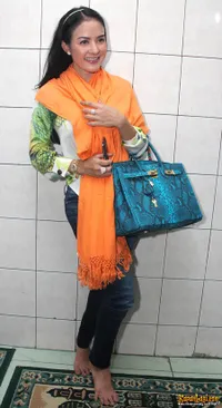 Cynthiara Alona Bicara Soal Penampilannya - Belum Siap Berhijab