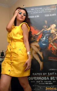 Cynthiara Alona Curhat DIPERKOSA SETAN