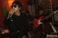 Cynthiara Alona dan Zeevo Band di Kafe Kopi Merah