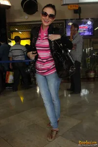 Cynthiara Alona di Bandara Soekarno - Hatta
