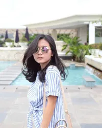 Dana Paramita, Cewek Cakep Yang Jadi 'Istri Kedua' Ridwan Kamil