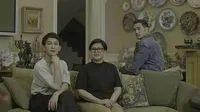 Dapat Dukungan Jadi Transgender, Potret Hangat Oscar Lawalata dan Ibunda Yang Jarang Sekali Tersorot