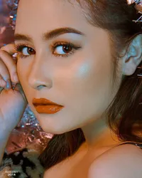 Dari Prilly - Ayu Ting Ting, Potret Cantik Seleb Karya Rio Motret