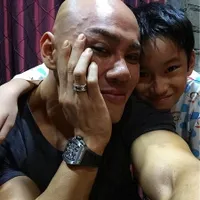Dari Anak Kecil Biasa, Ini Transformasi Azka Corbuzier Jadi Cowok Kekar Berotot
