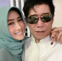Dari Andre Taulany Sampai Narji, Deretan Komedian yang Istrinya Cantik Jelita - Bukti Pria Humoris Banyak Disukai Perempuan