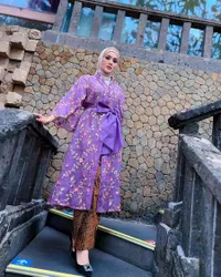 Dari Penyanyi Hits ke Anggota DPR, Intip Perjalanan Karier Mulan Jameela yang Penuh Lika-Liku!