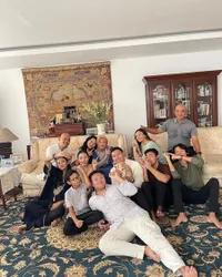 Darma Mangkuluhur Rayakan Lebaran Bareng Tata dan Tommy, Ajak Pacar Ketemu Ortu - Makin Serius?