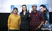 Debut Film Action Raline Shah, Persiapan Fisik - Belajar Senjata