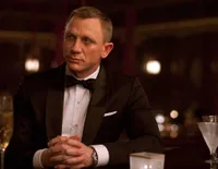Deretan Aktor Ganteng Yang Difavoritkan Jadi Pemeran James Bond