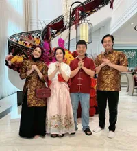 Deretan Artis Rayakan Imlek 2026, Penuh Kehangatan Bareng Keluarga