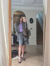 Deretan Mirror Selfie Raisa, Jadi Bukti Pesona dan Gaya Fashion yang Selalu On Point