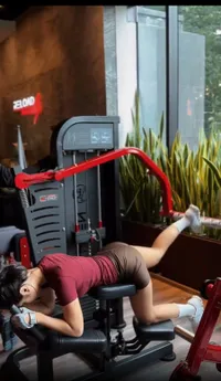 Deretan Potret Fuji Berolah Raga, Tetap Stylish di Segala Kesempatan 