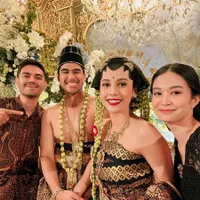Deretan Tamu di Pernikahan Anggika Bolsterli dan Omar Armandiego, Circle Pertemanan Para Artis