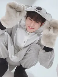 Deretan Visual Menawan Junkyu TREASURE, Mood Maker yang Menggemaskan!