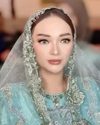 Detail Makeup Zaskia Gotik di Acara 7 Bulanan, Tetap Tegar Meski Suami Diterpa Isu Punya Anak Lain