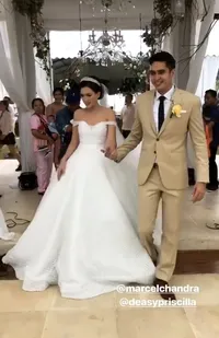 Detik-Detik Jelang Pemberkatan Nikah Marcell Chandrawinata, Manis