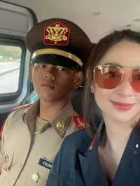 Dewi Perssik Tak Ambil Pusing Omongan Miring Soal Sang Anak