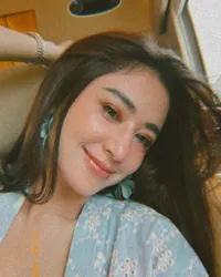 Dewi Perssik Viral Gara-Gara Lagu 'Pica Pica', Tetap Cuan Meski Sempat Dapat Hujatan