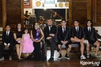 Di Balik Pemotretan Mewah, Keluarga Dhani & Mulan Penuh Cinta!