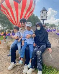 Dicibir Netizen Momong Anak Demi Konten, Potret Kebersamaan Alvin Faiz dan Yusuf Yang Jarang Tersorot - Wajahnya Mirip Banget!