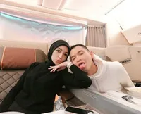 Didera Kasus Pengakuan Anak Hingga Video Panas, Intip 8 Potret Rezky Aditya dan Citra Kirana yang Tetap Mesra Saat Liburan ke Paris