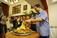 Dihadiri Mantan Istri, Ini 8 Potret Ulang Tahun Prabowo Subianto yang Digelar Meriah - Ada Deddy Corbuzier yang Joget Sampai Pegel 